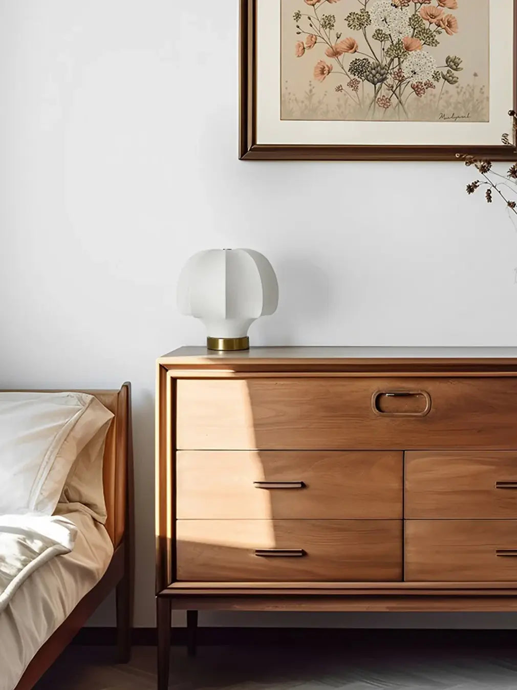 Cocoon Silk Table Lamp