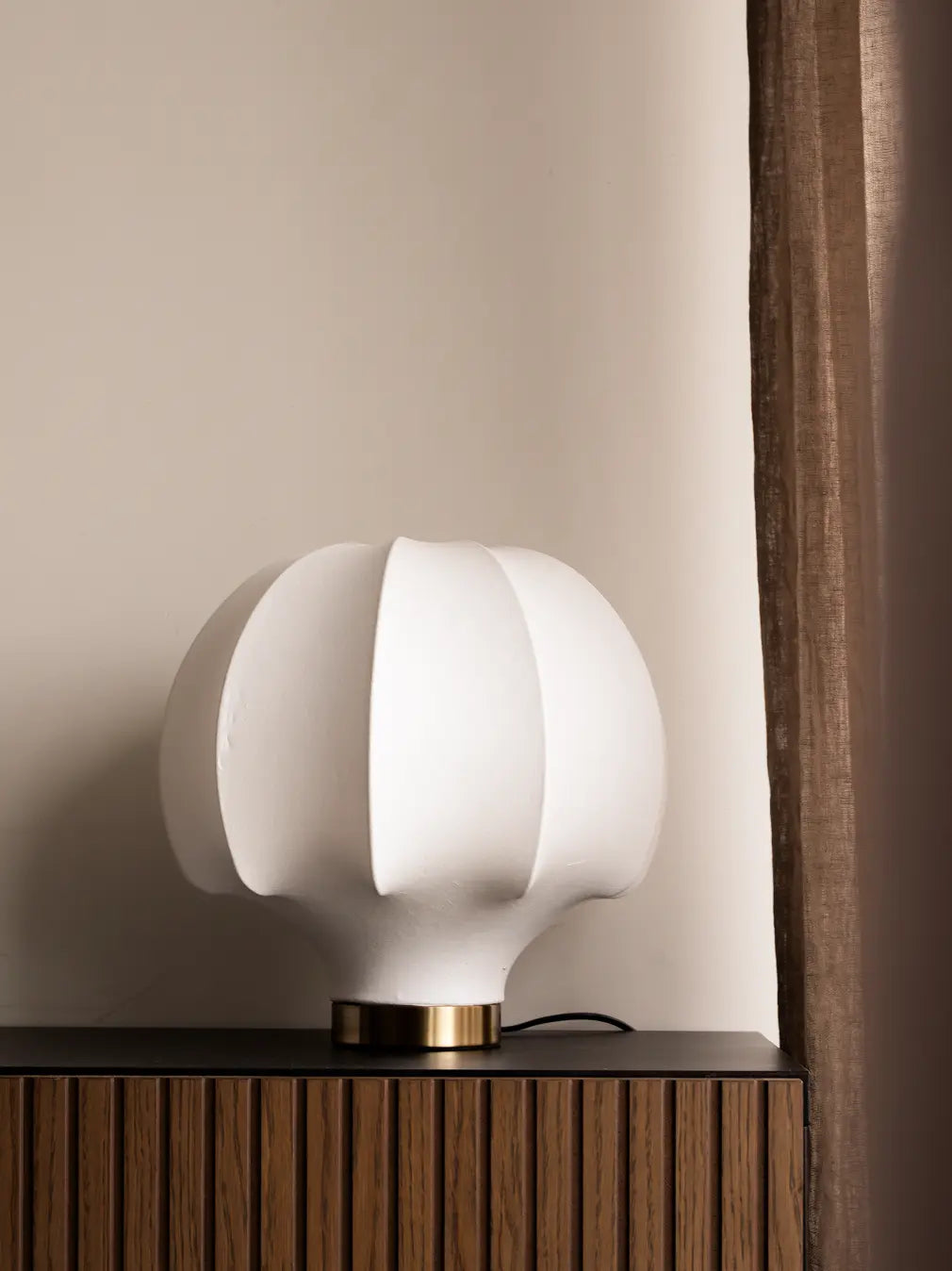 Cocoon Silk Table Lamp