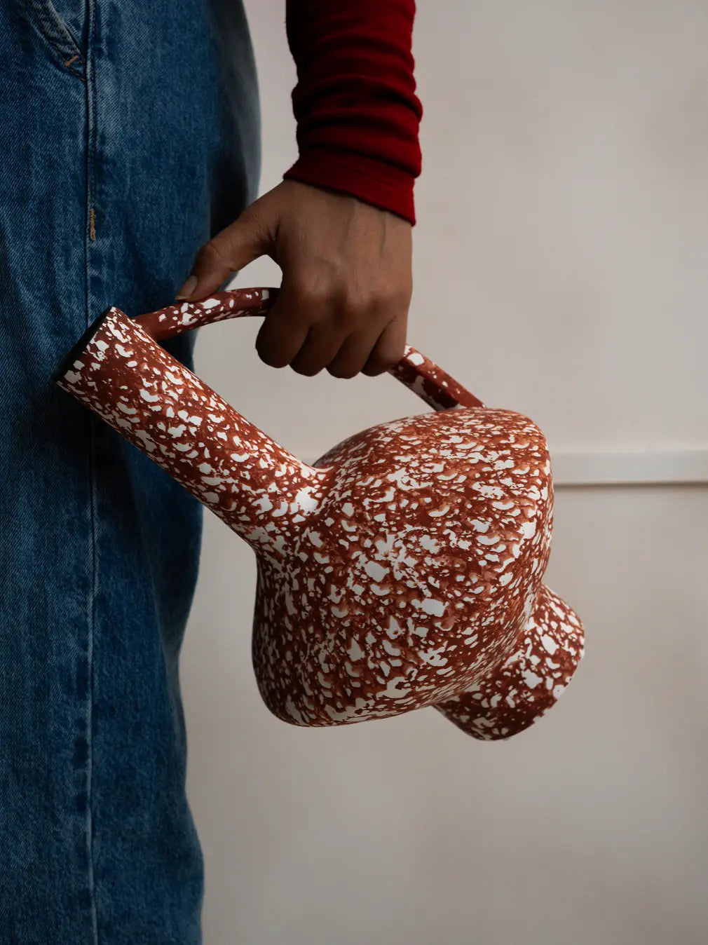 Ferro Arc Ceramic Vase