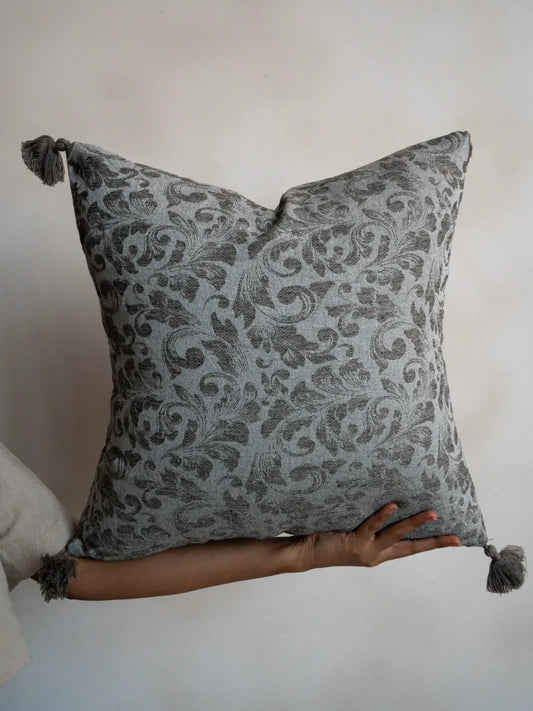 Folia premium cushion cover with jacquard botanical pattern and tassel corners